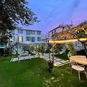 Appartamento Magnifique Sur Jardin - Vieil, Antibes